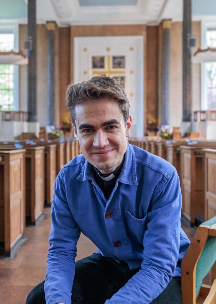 Josh Richards, Associate Vicar